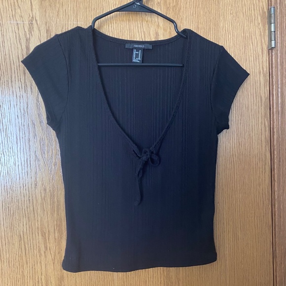 Black and white cropped top set - Picture 2 of 2